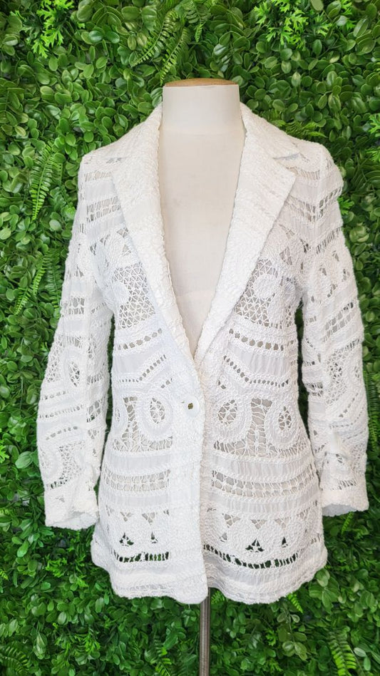 Fate+Becker White Lace Jacket (8)