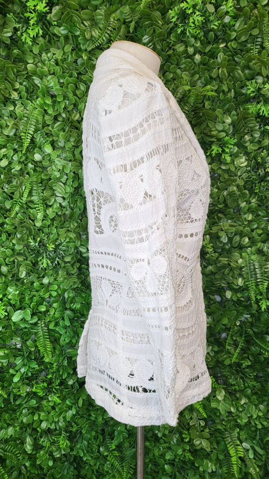 Fate+Becker White Lace Jacket (8)
