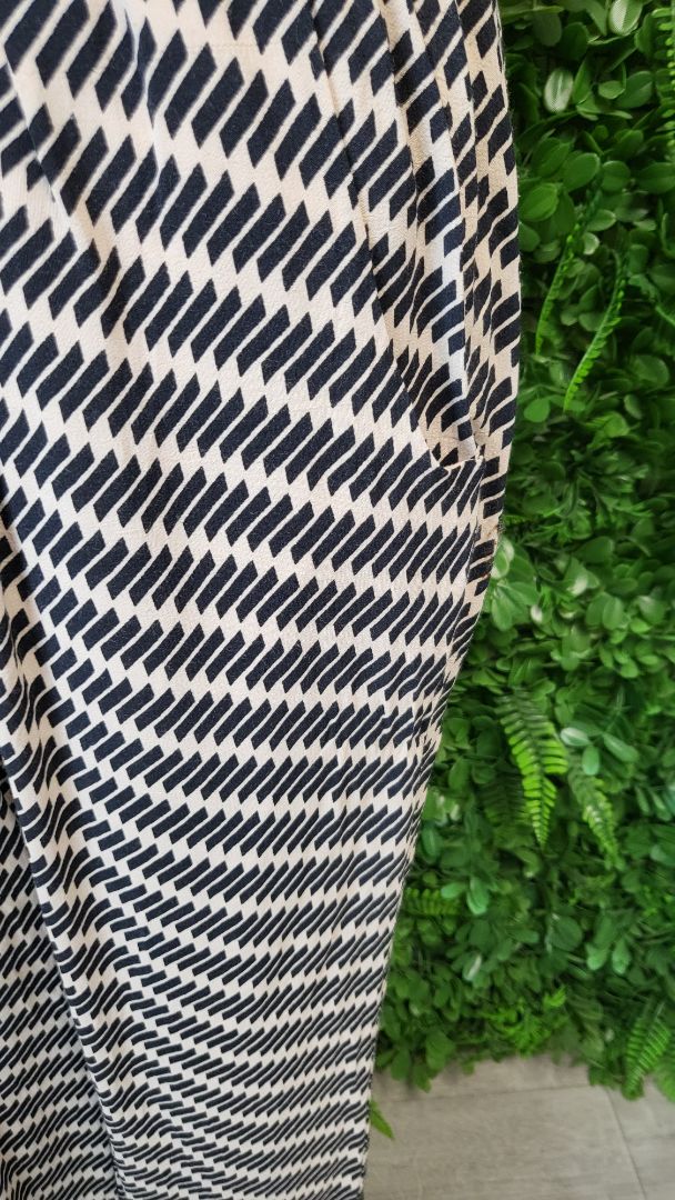 Country Road Beige/Black Print Pant (16)