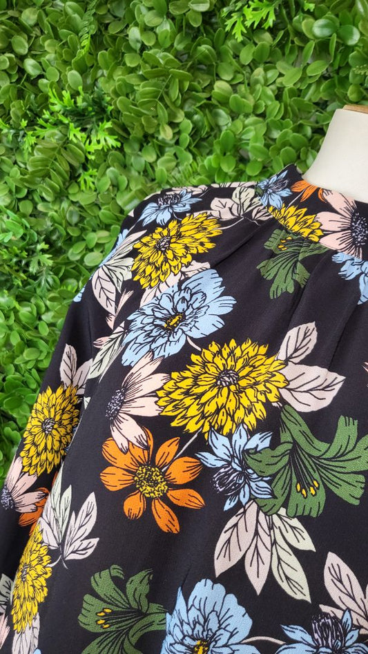 Vassalli  Floral High Neck Top (8-14)