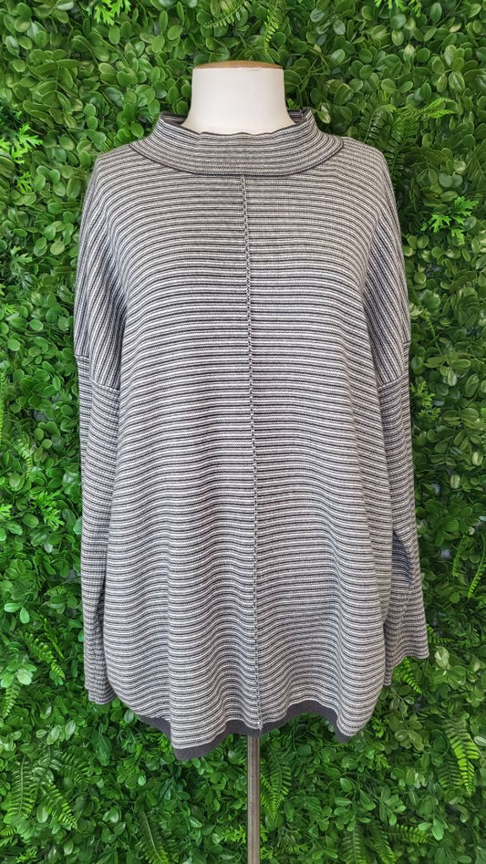 Yarra Trail Multi High Neck Top (18-20)