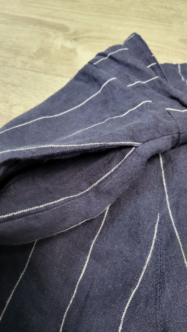Banana Blue Pinstripe Pleat Front Pant (14)