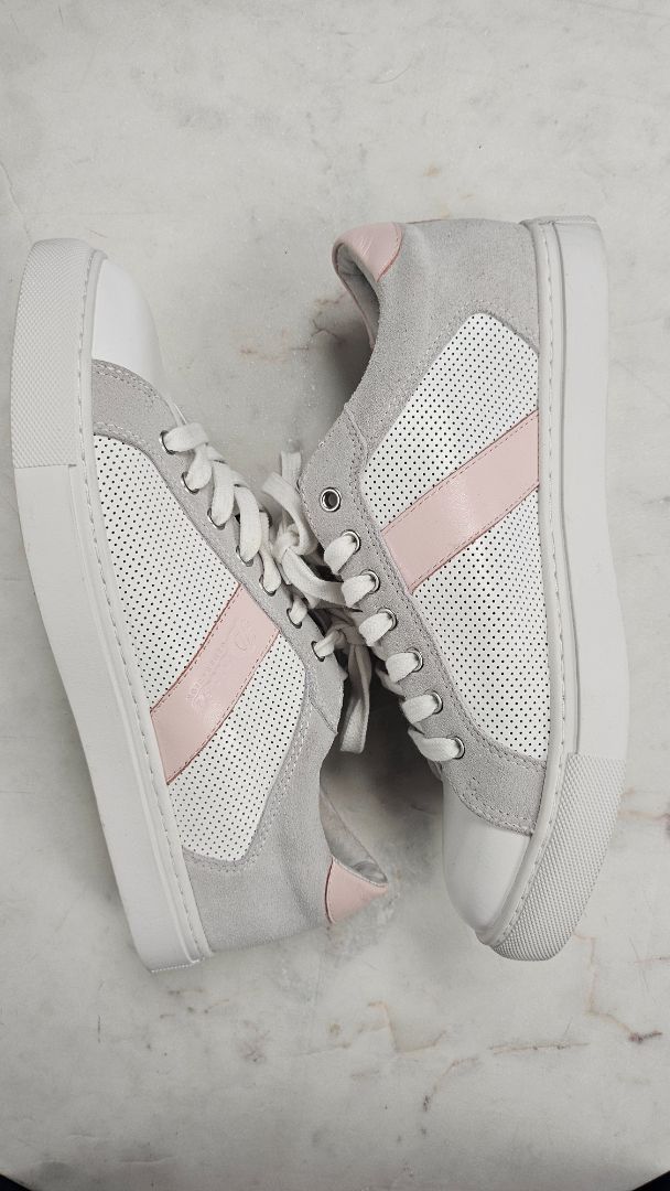 Deuce White Leather Sneaker (40)