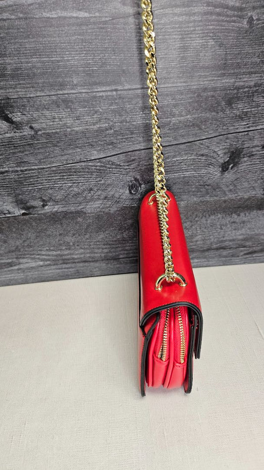 Unknown Red Crossbody Bag (22cmx16cmx5cm)