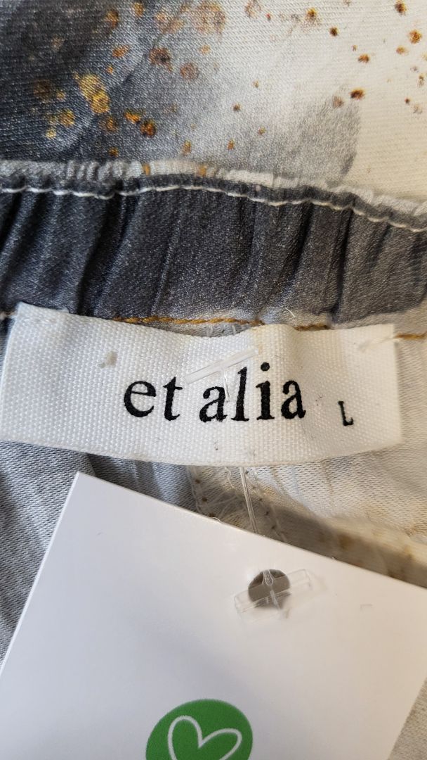 Et Alia Grey/Gold Linen Top (14)