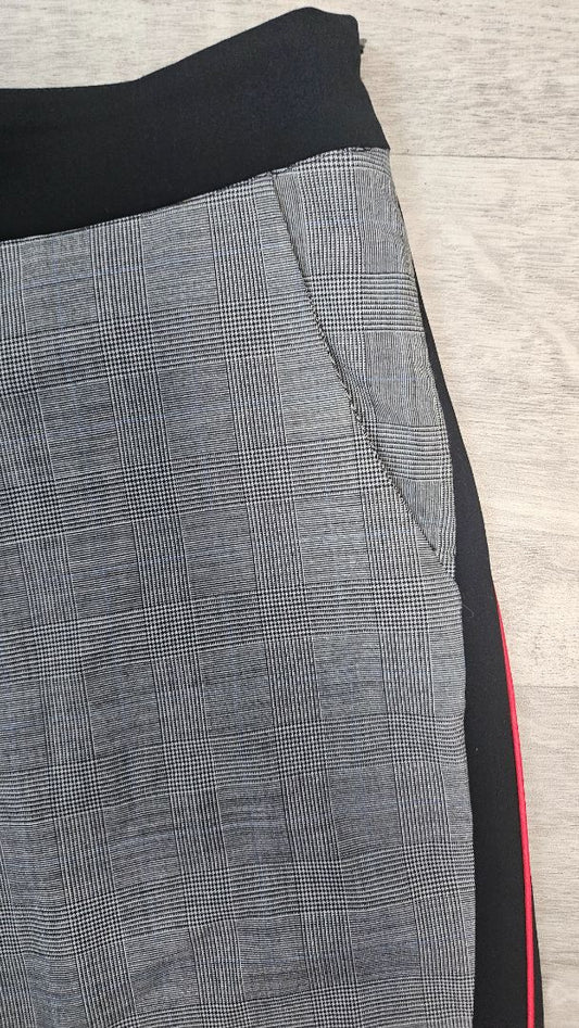 Repertoire Black Check Pant (10)