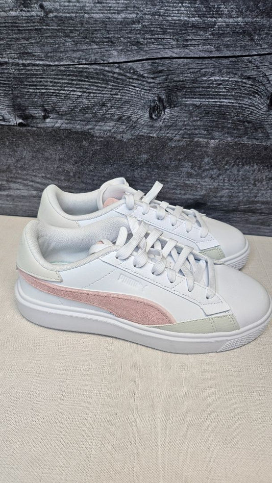 Puma White Sneakers NEW (37)