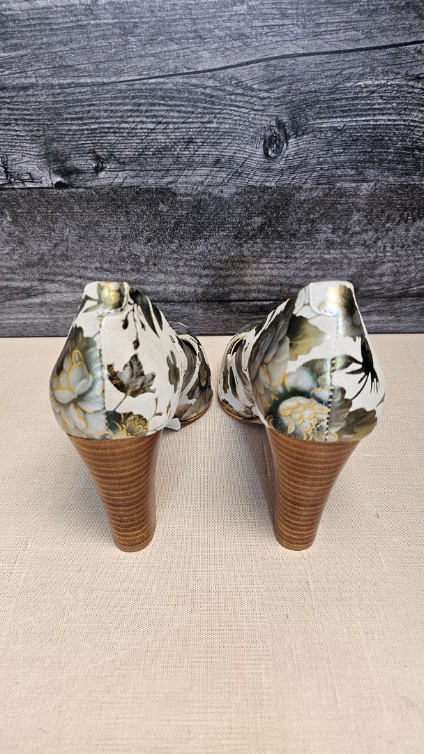 Isabella Anselmi Foil Print Floral Heels (38)
