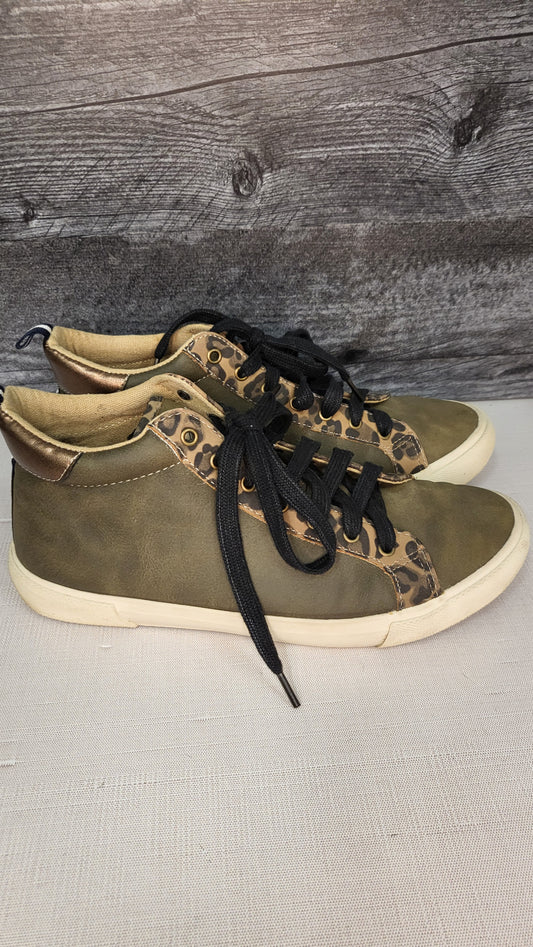Joules Olive Green Leopard Trim Sneaker (38)