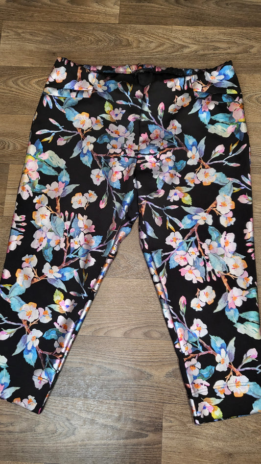 Victoria Street  Floral Pants (18)