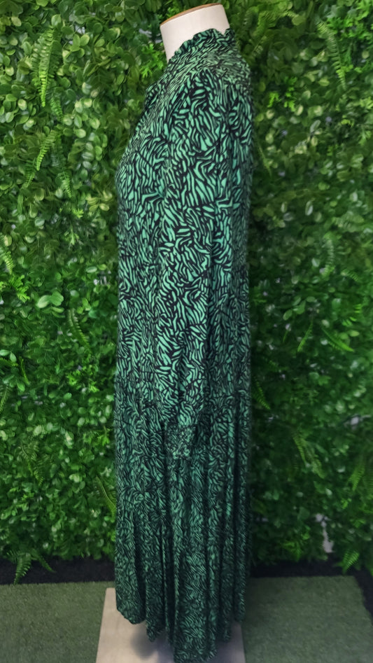 Stella+Gemma Green Tiered Dress (8)