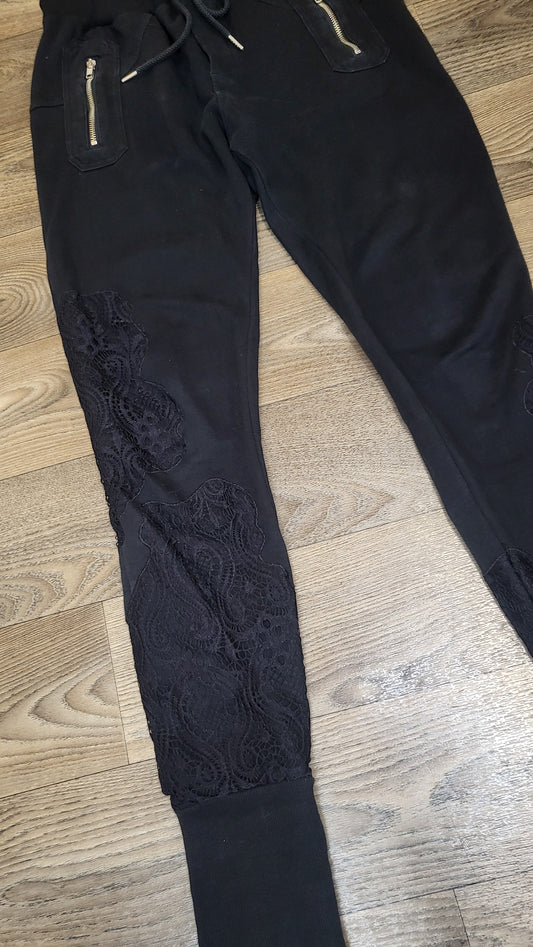 Federation Black Lace Detail Sweat Pants (10)
