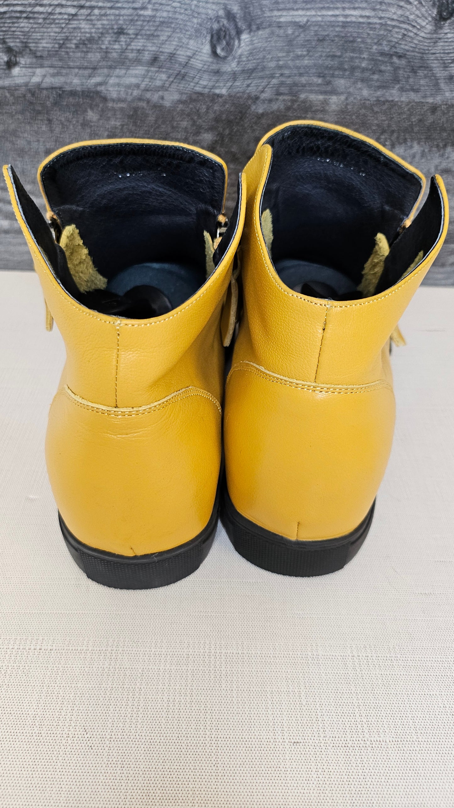 Andrea Biani Yellow Leather Boots (42)