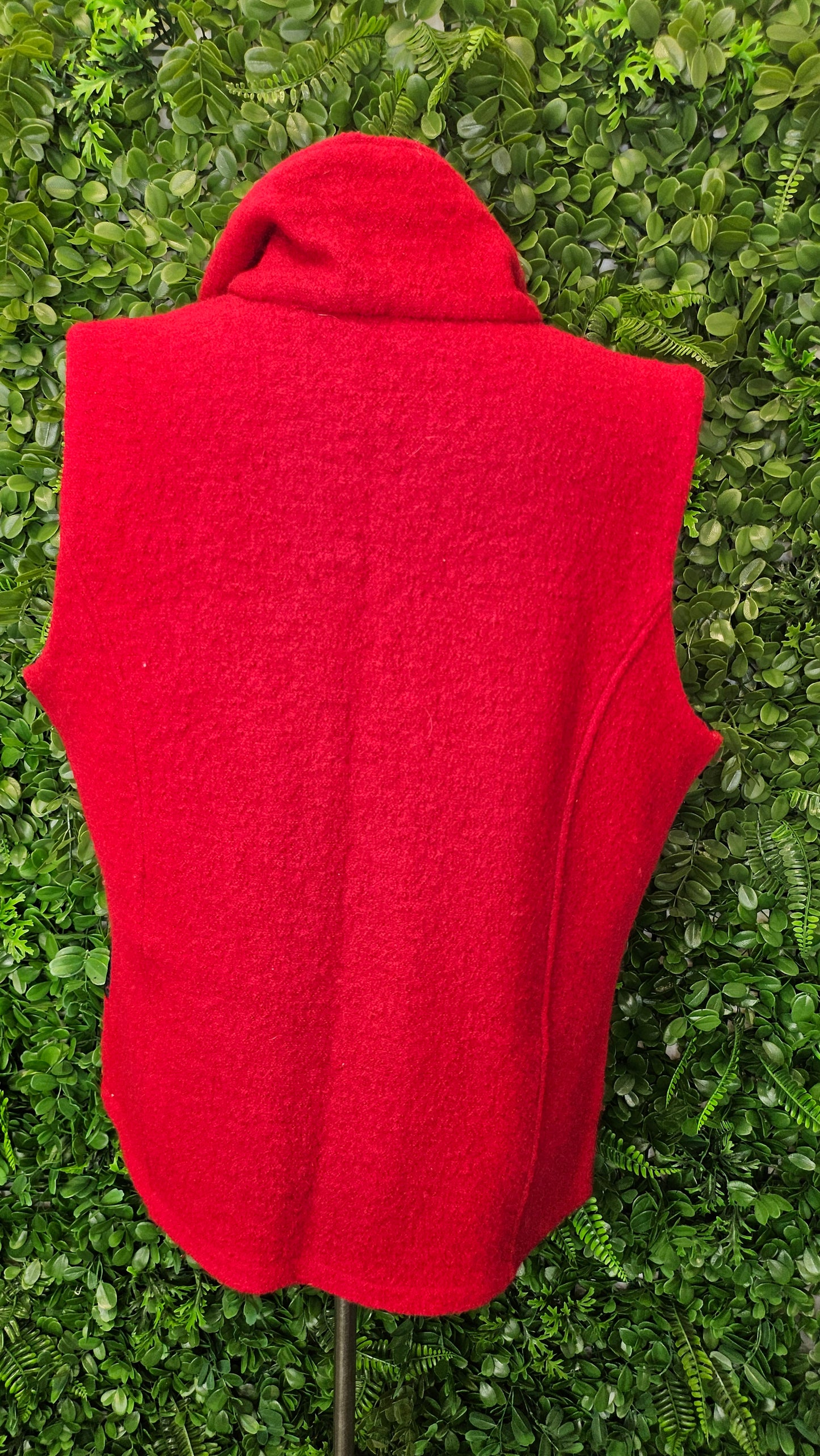 Twin Lakes Red Wool Zipped Vest (12-14)