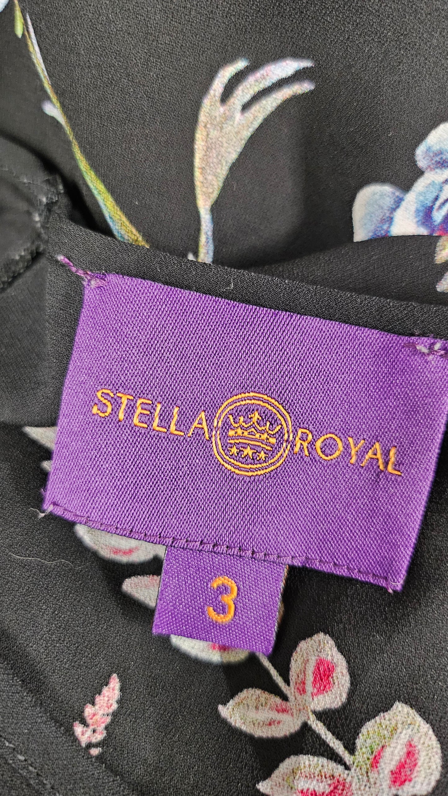 Stella Royal Black Floral Top (18-20)