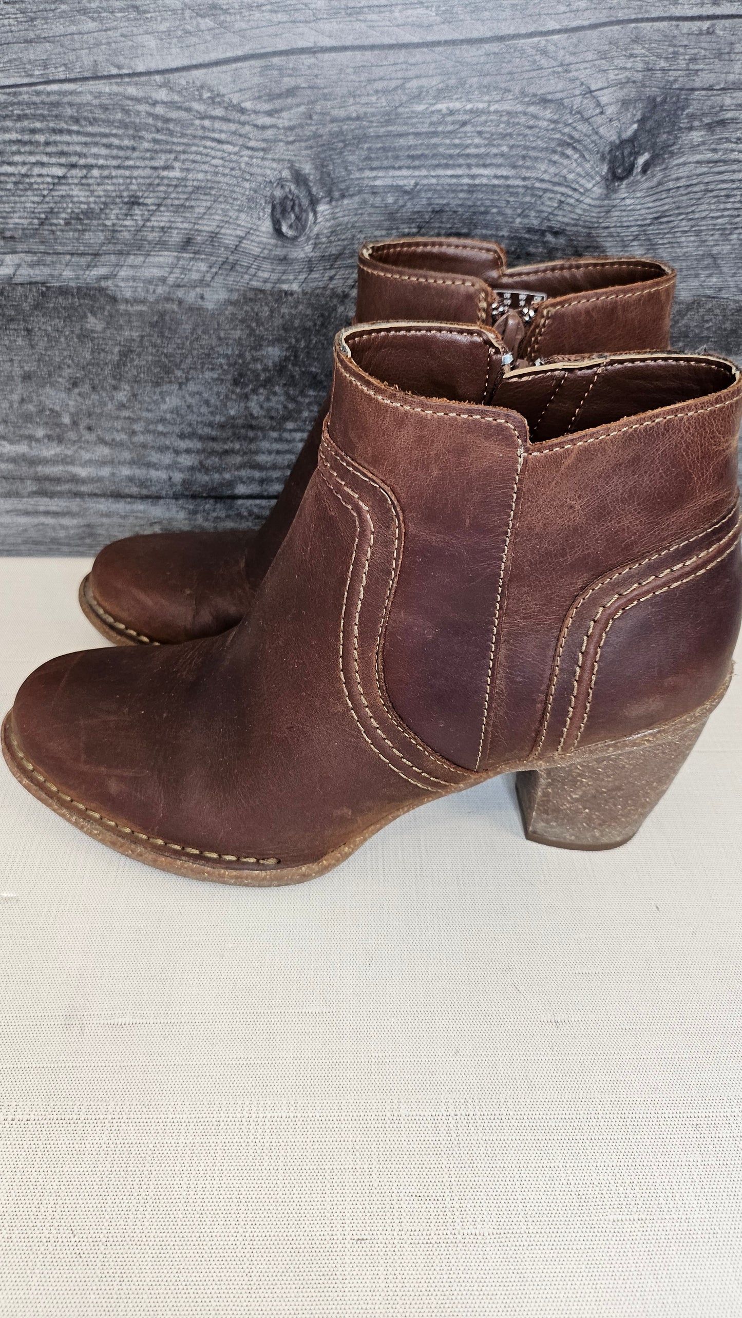 Clarks Brown Boots (38)