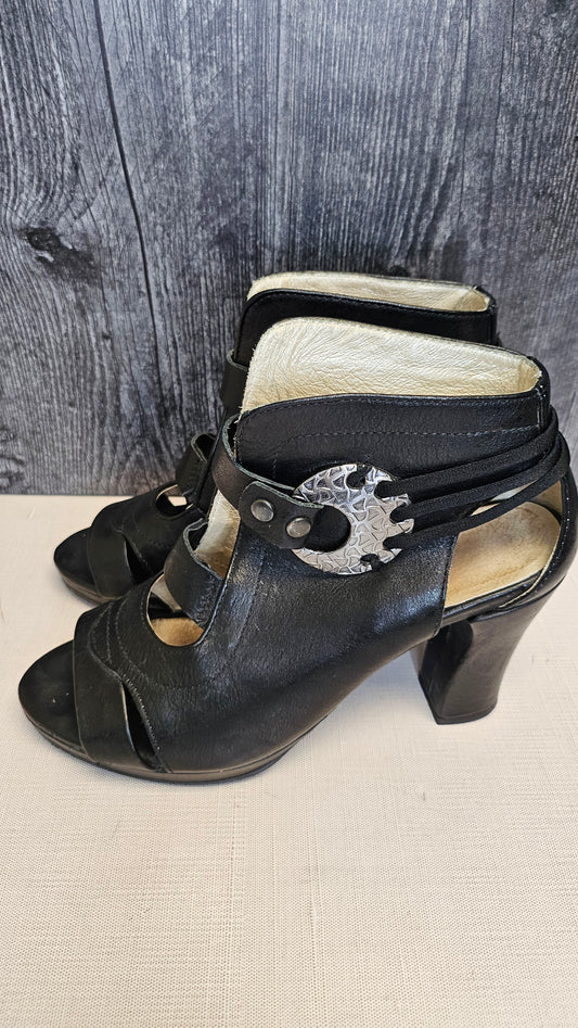 Dkode Black Leather Heels (37)