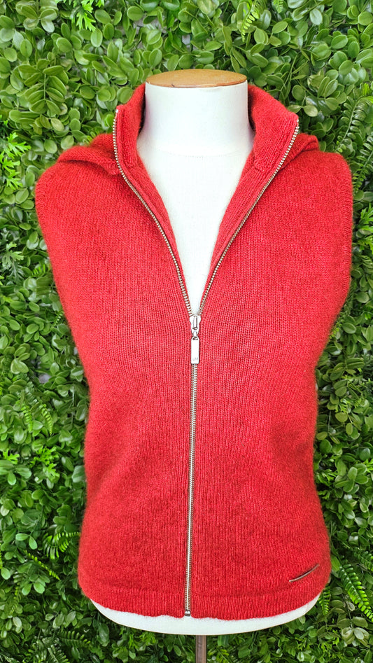Merino Mink Red Hooded  Vest (10)