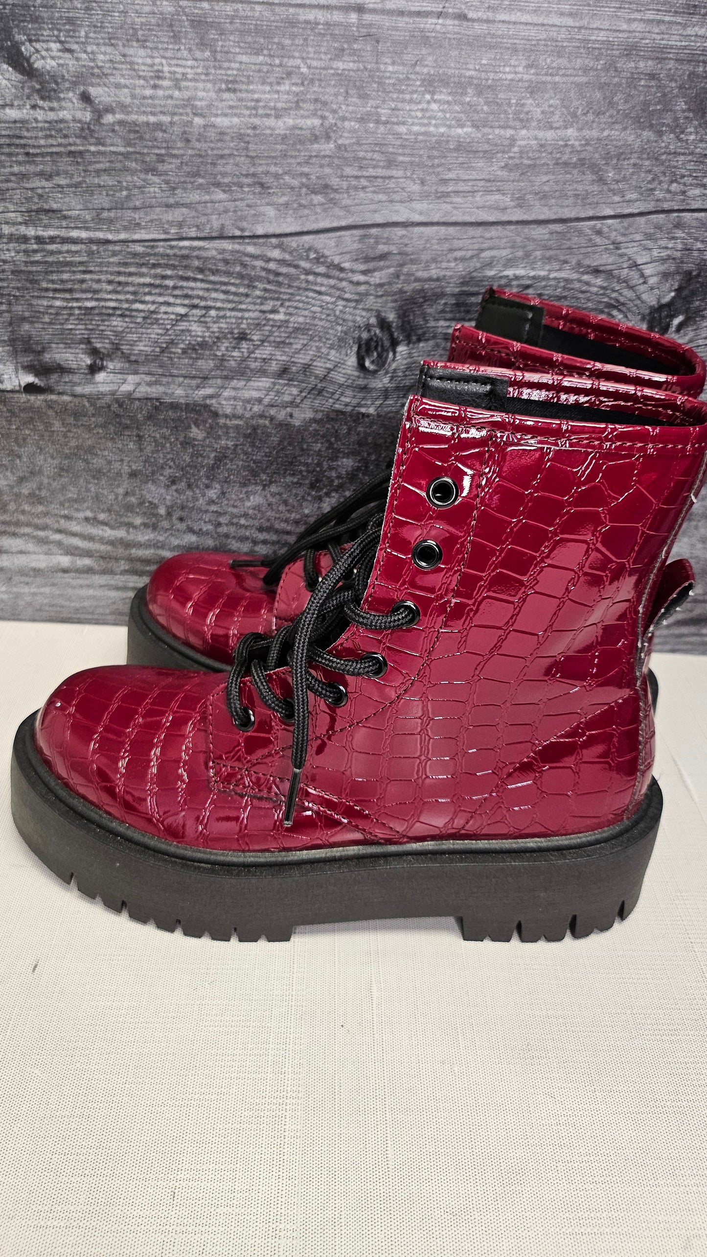 Topshop Cherry Red Chunky Boot (36)