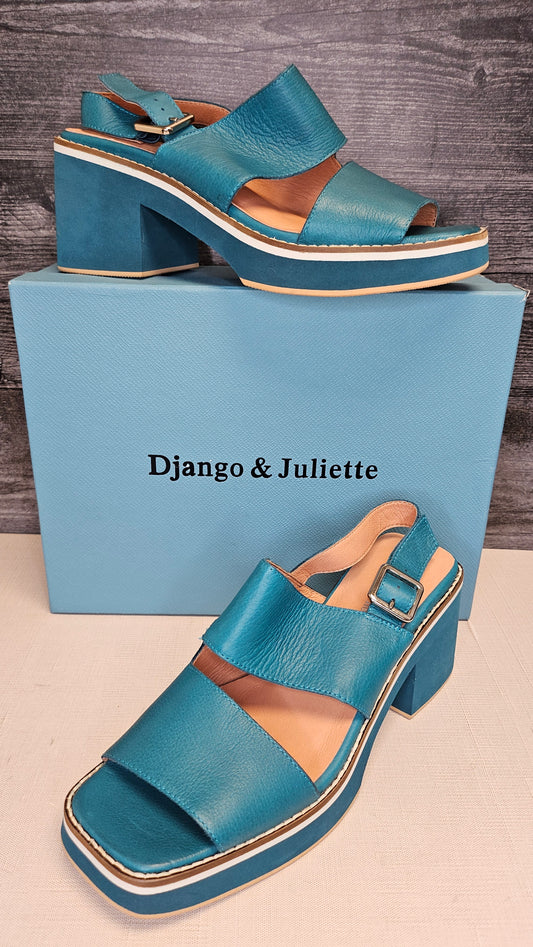 Django & Juliette Peacock Chunky Heel NEW (40)