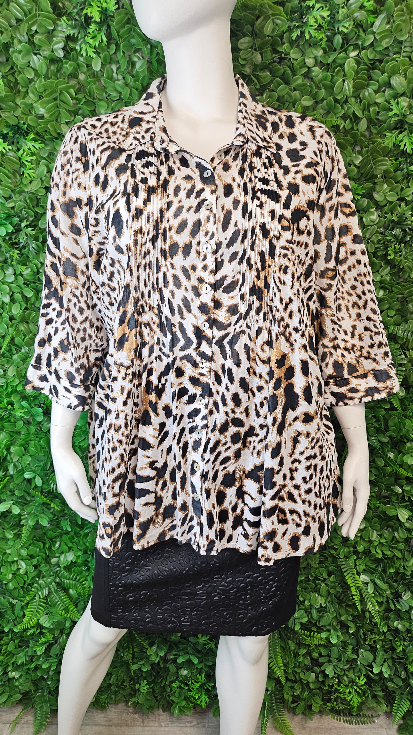 Virtuelle Animal Pleat Front Shirt (24)