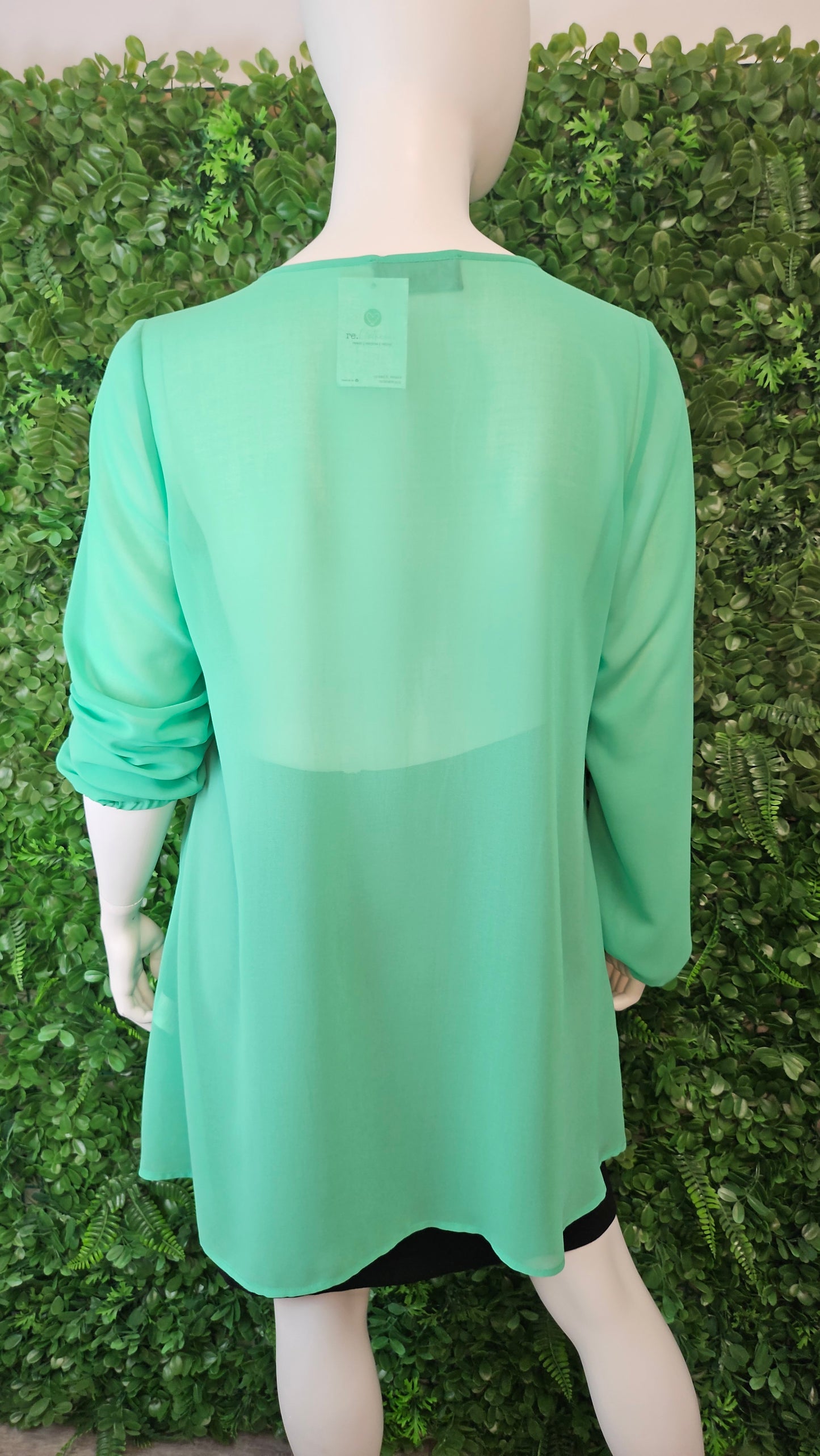 Chocolat Green Sheer Tunic Top (18)