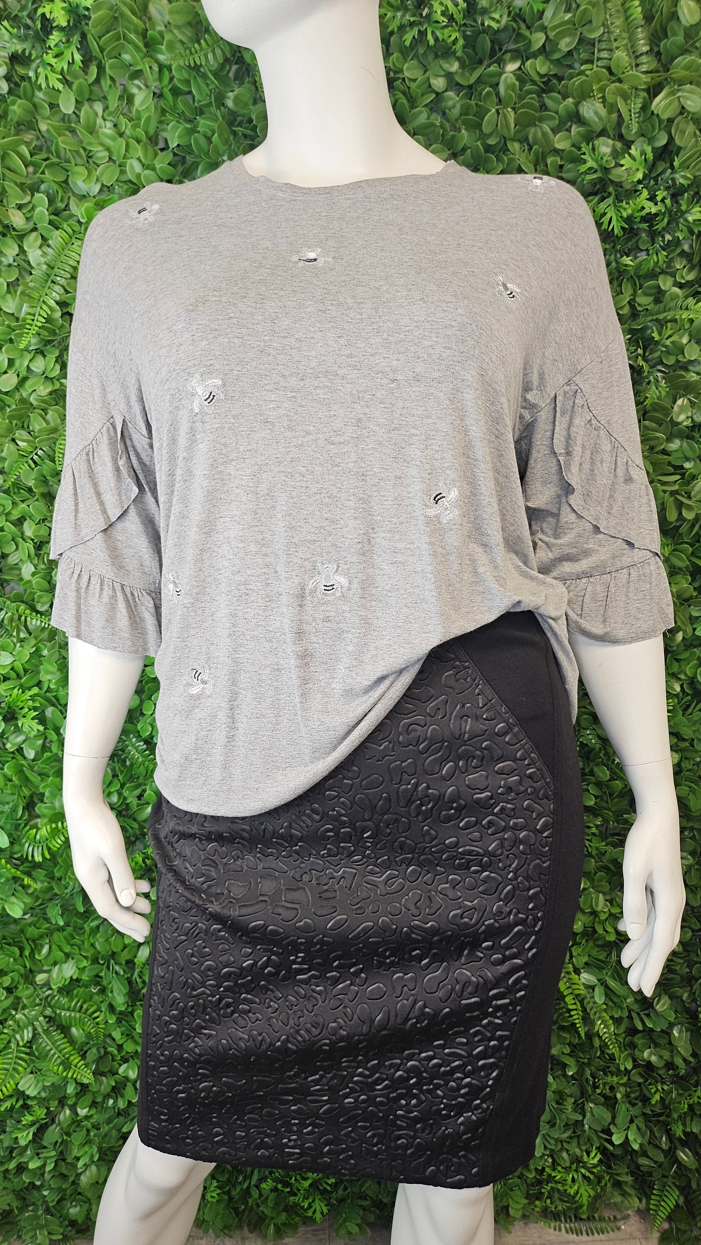 Threads Grey Bee Top (16)