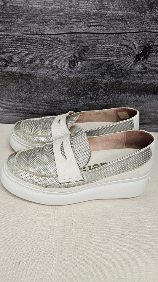 Wonders Silver/White Wedge Loafer (38)