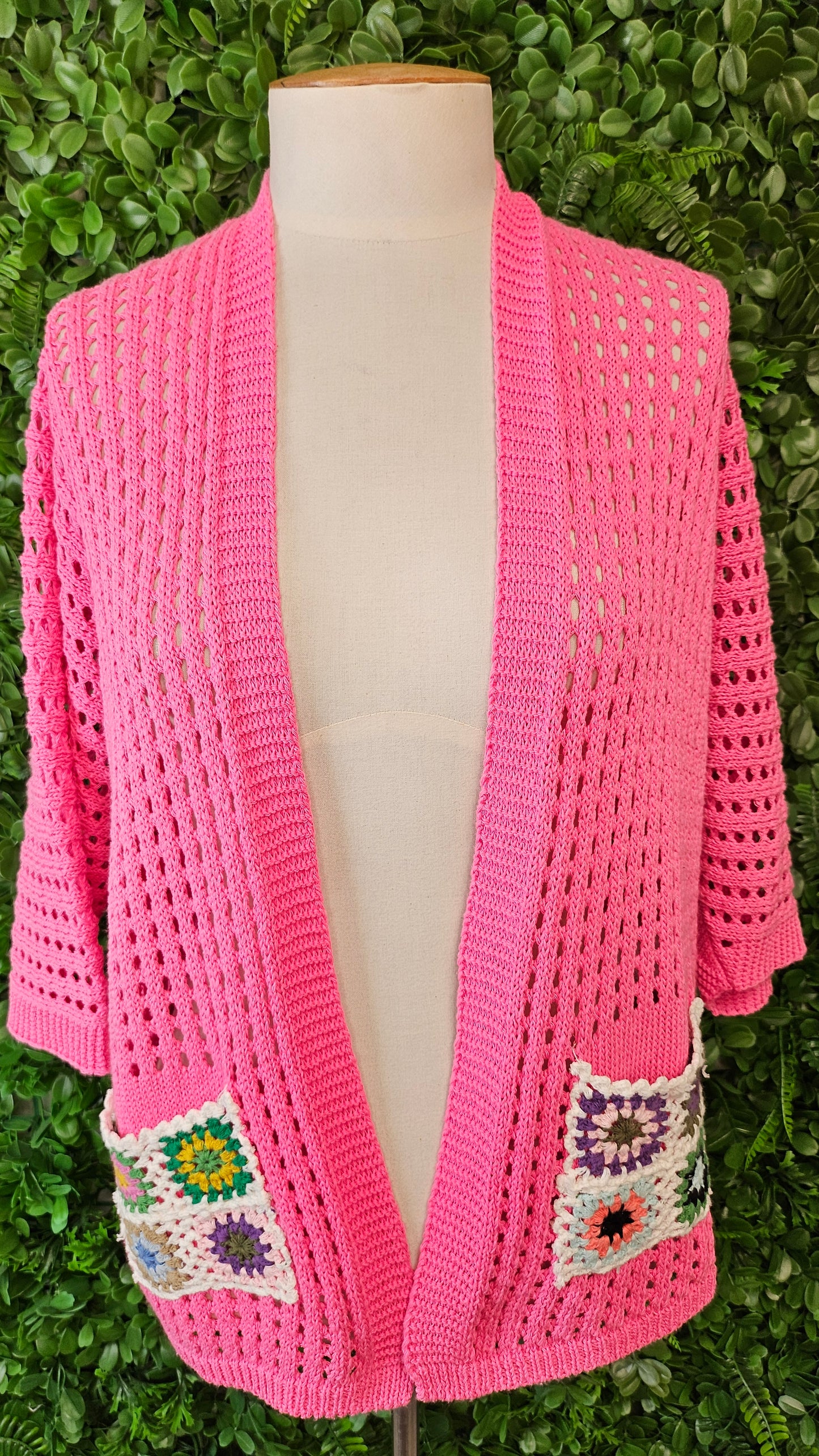 Amici Pink Retro Knit Cardi (14)