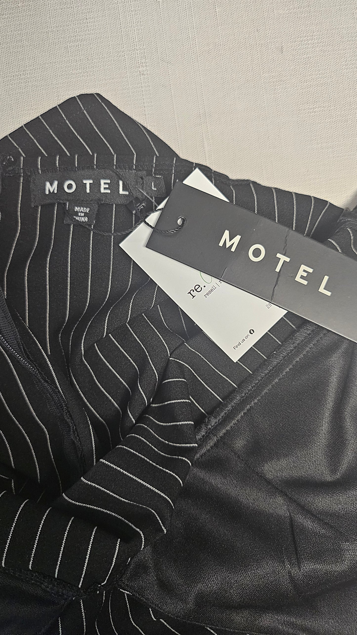 Motel Black/White Pinstripe Dress (12)