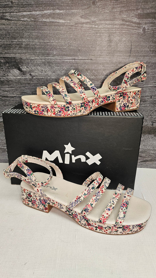 Minx Floral Rowan Sandal BNWT (41)