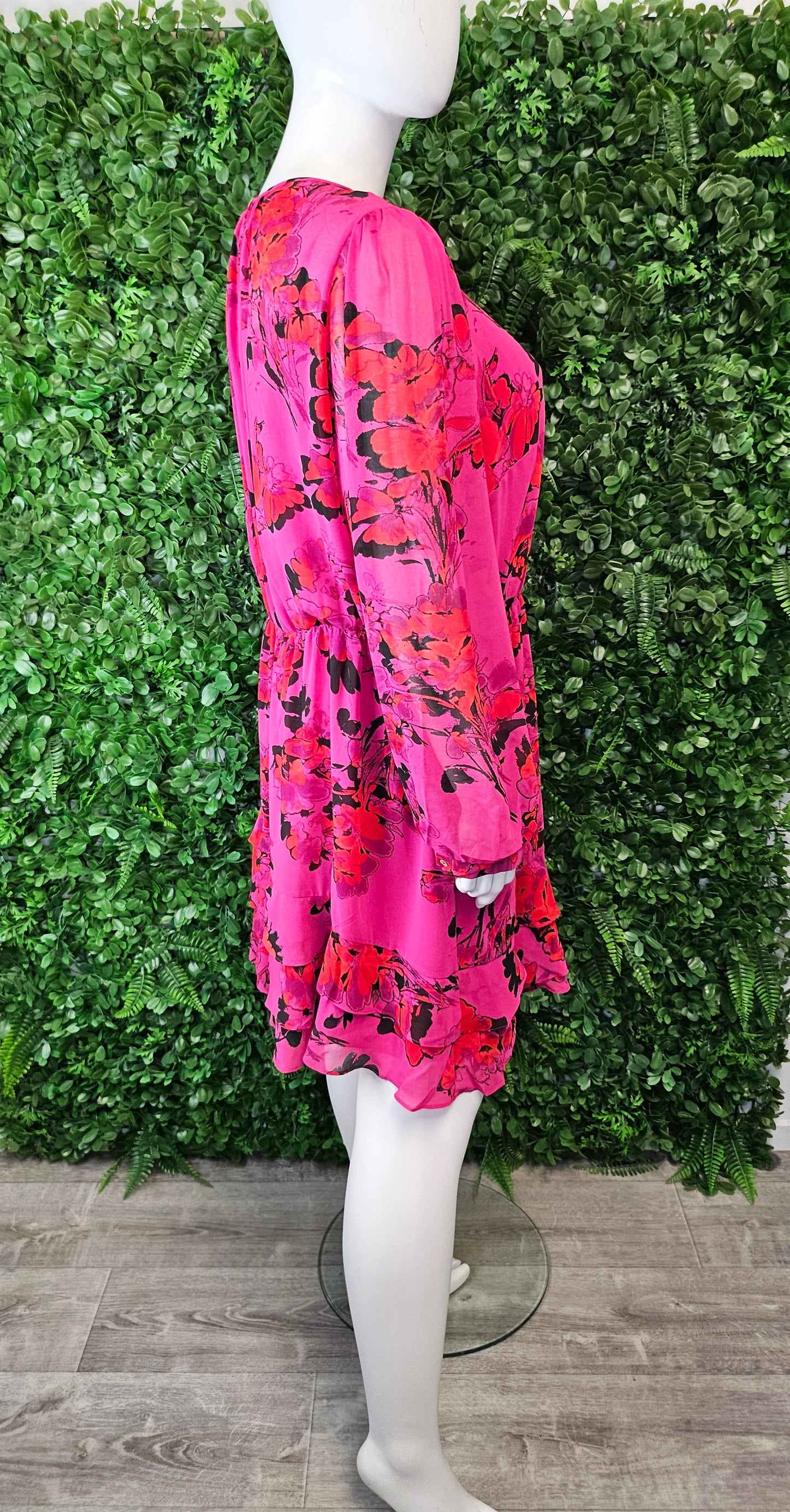 City Chic Pink Floral Mini Dress BNWT (18-20)