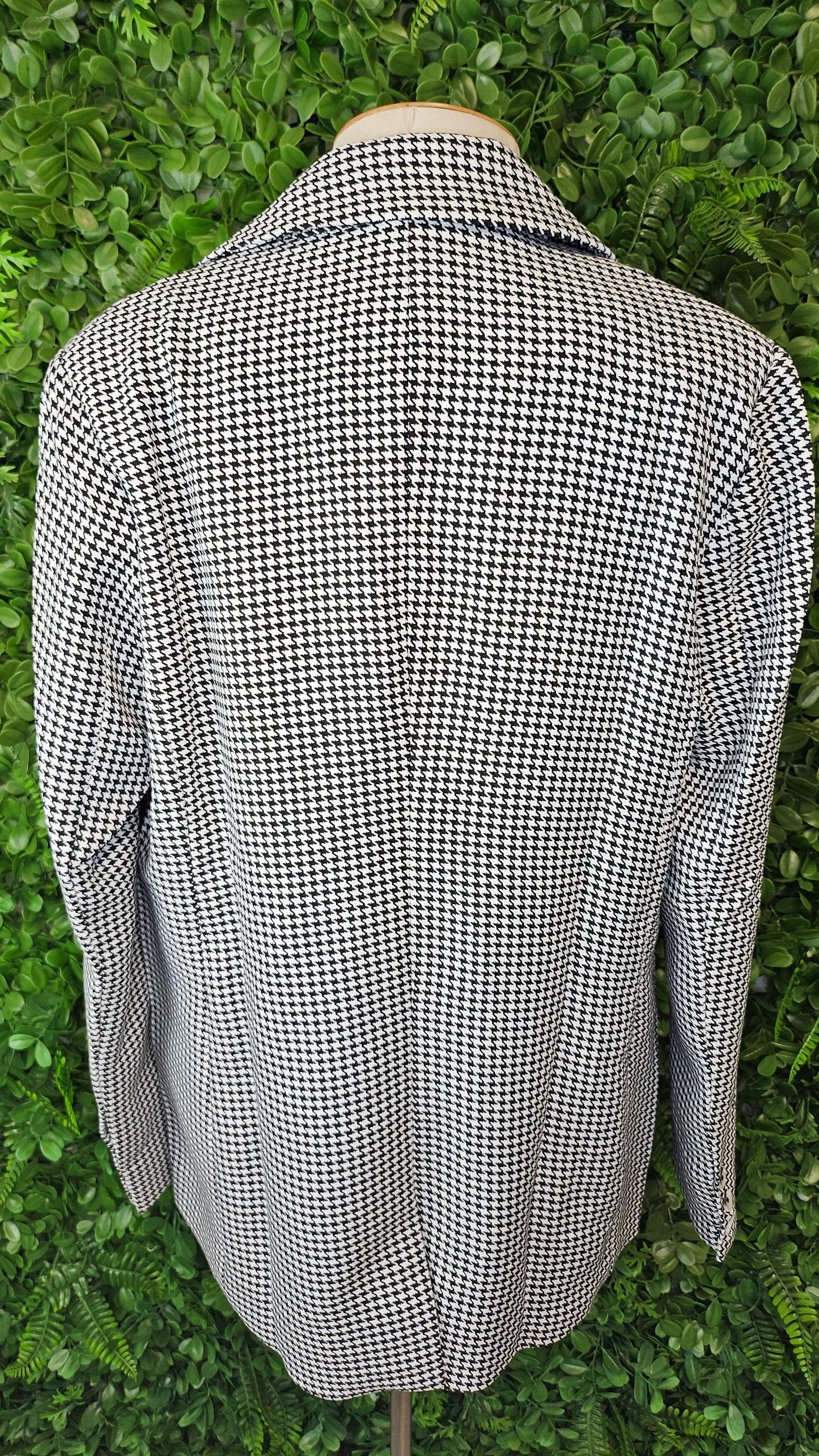 Mink Pink B/W Houndstooth Blazer BNWT (12)