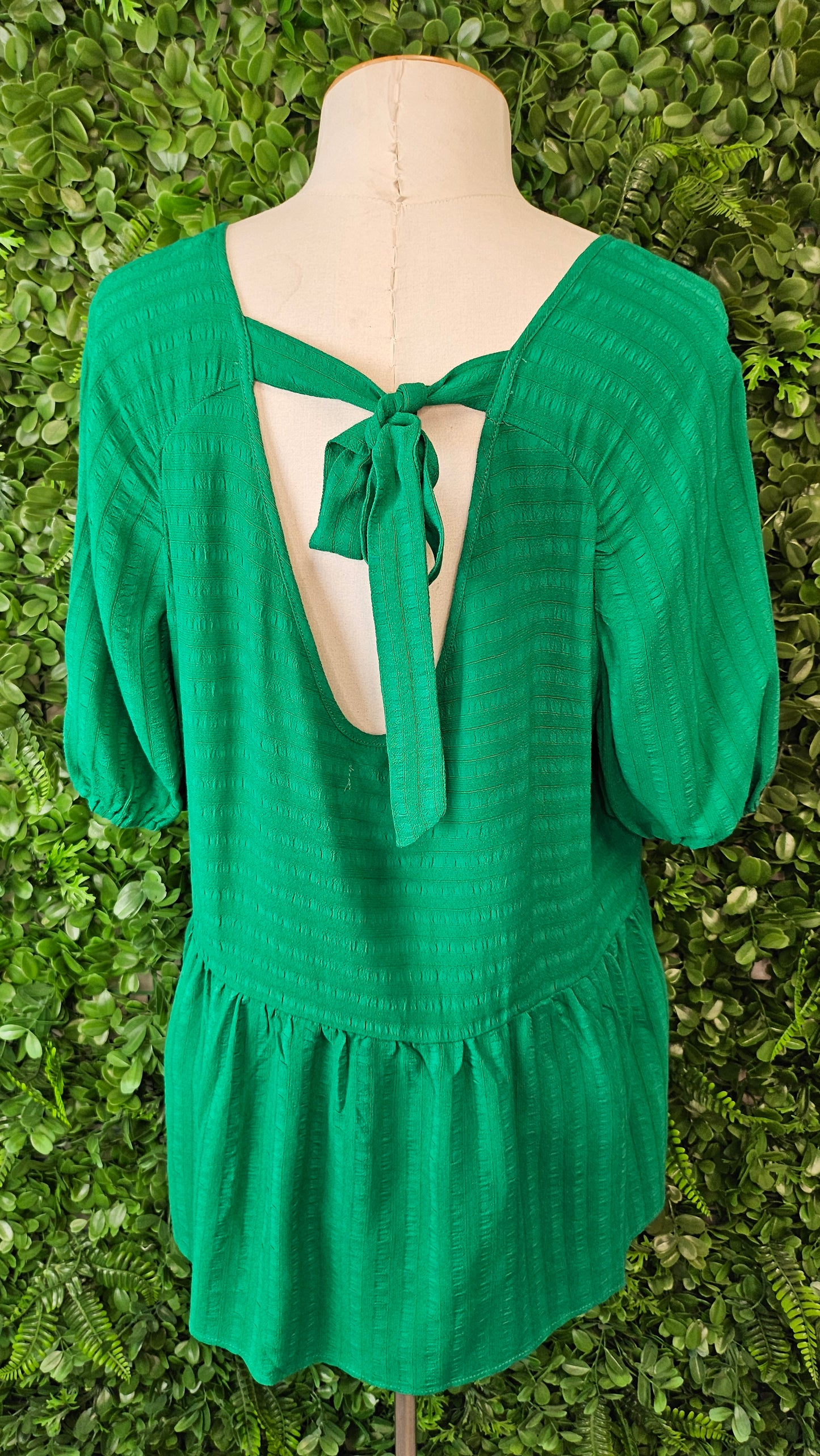 Et Alia Green Drop Hem Top (10-12)