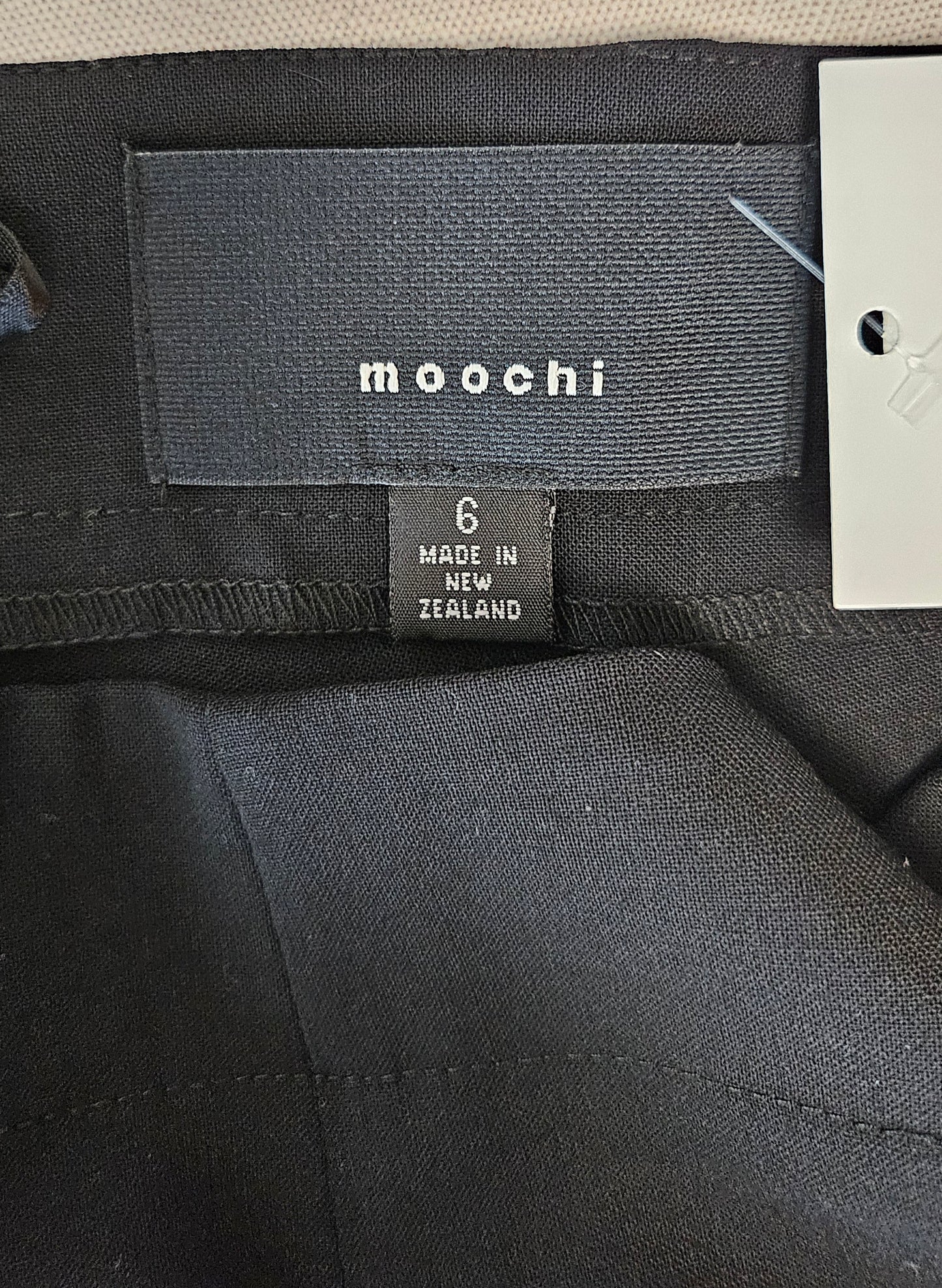 Moochi Black Slim Pant (6)