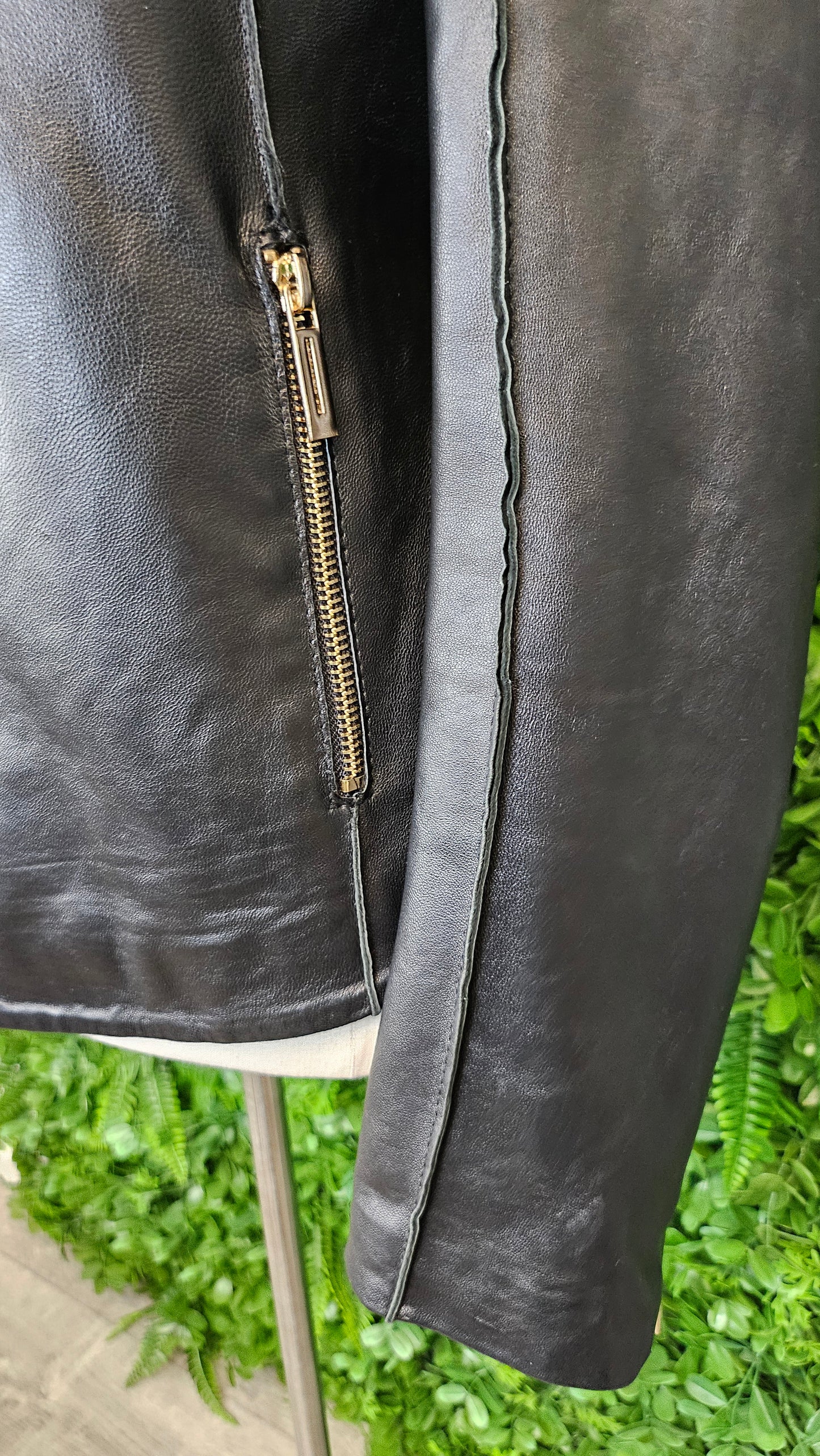 Unknown Black Leather Jacket (8-10)