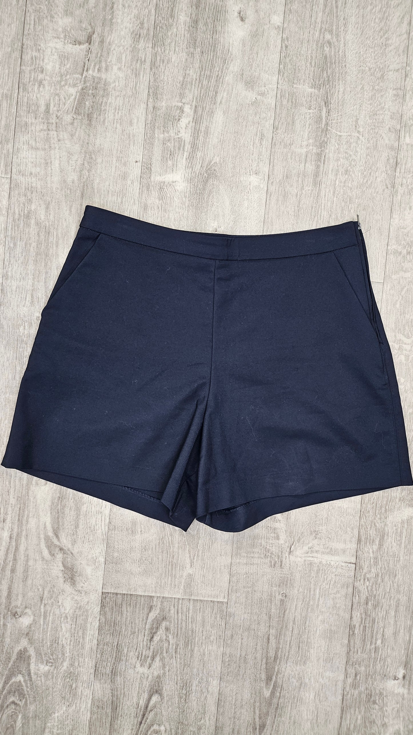 Witchery Navy Tailored Shorts (14)