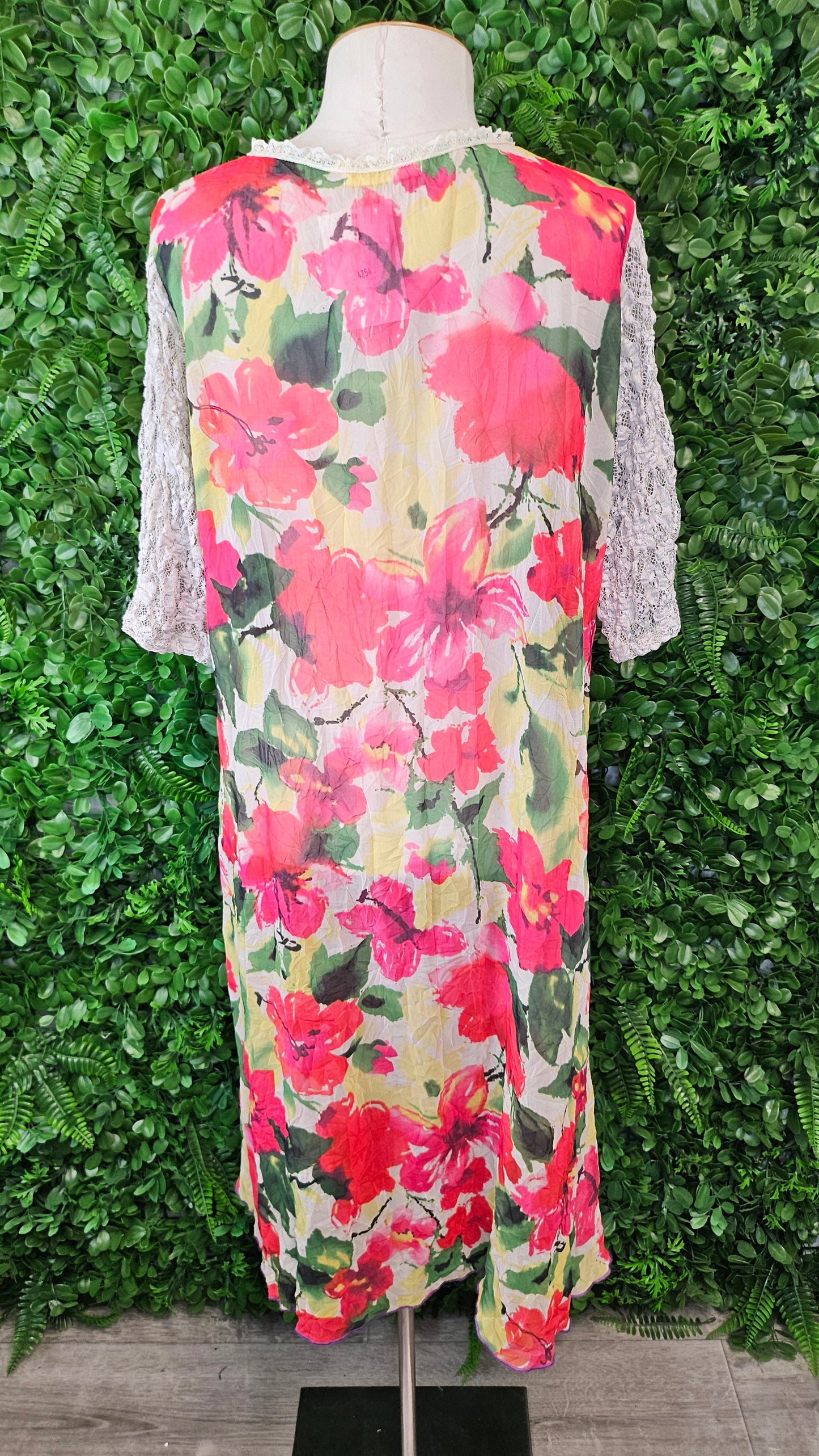 V Designs  Floral Layering Dress (14-16)