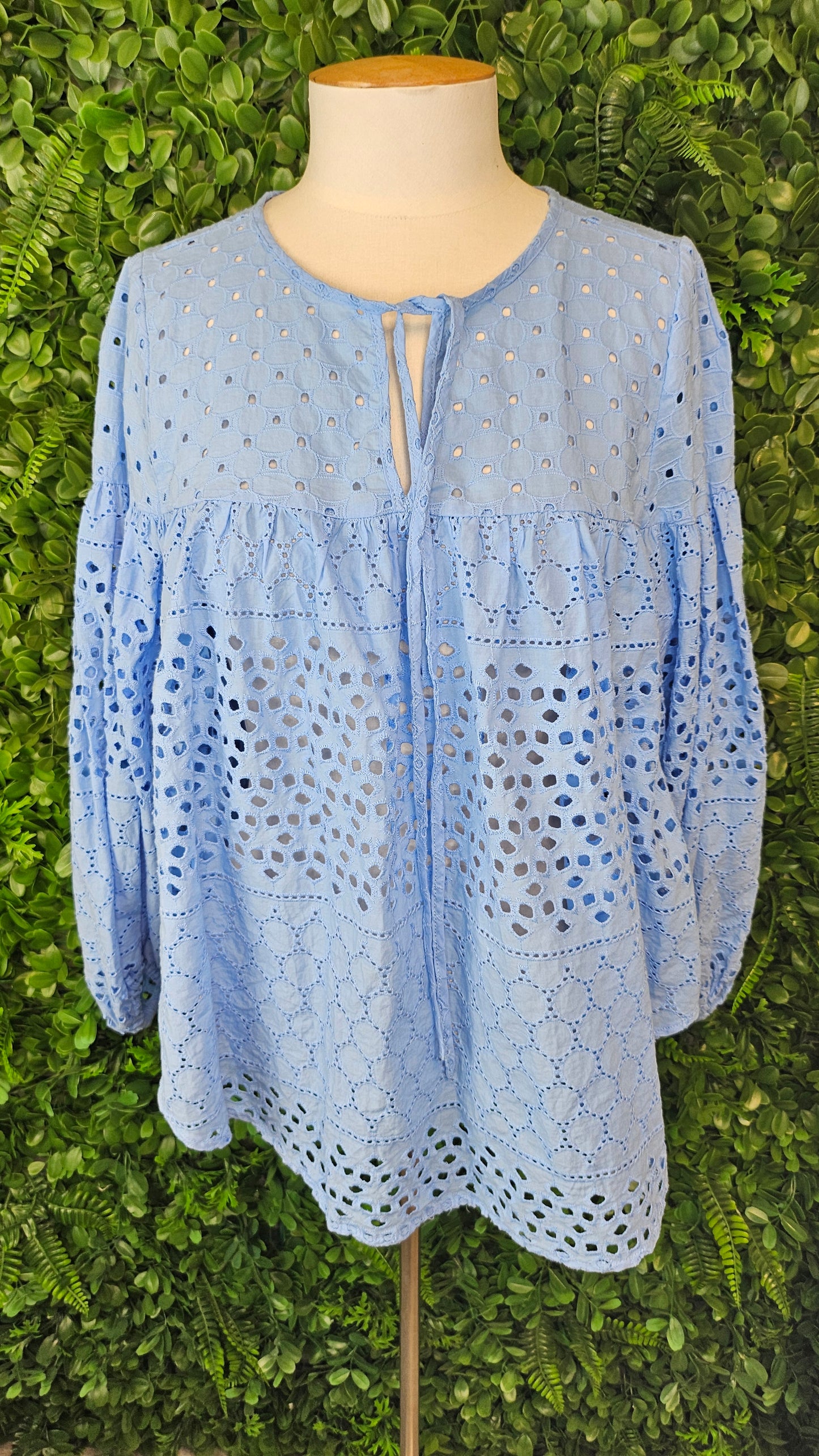 Whistle Blue Broderie Cotton Top (10)