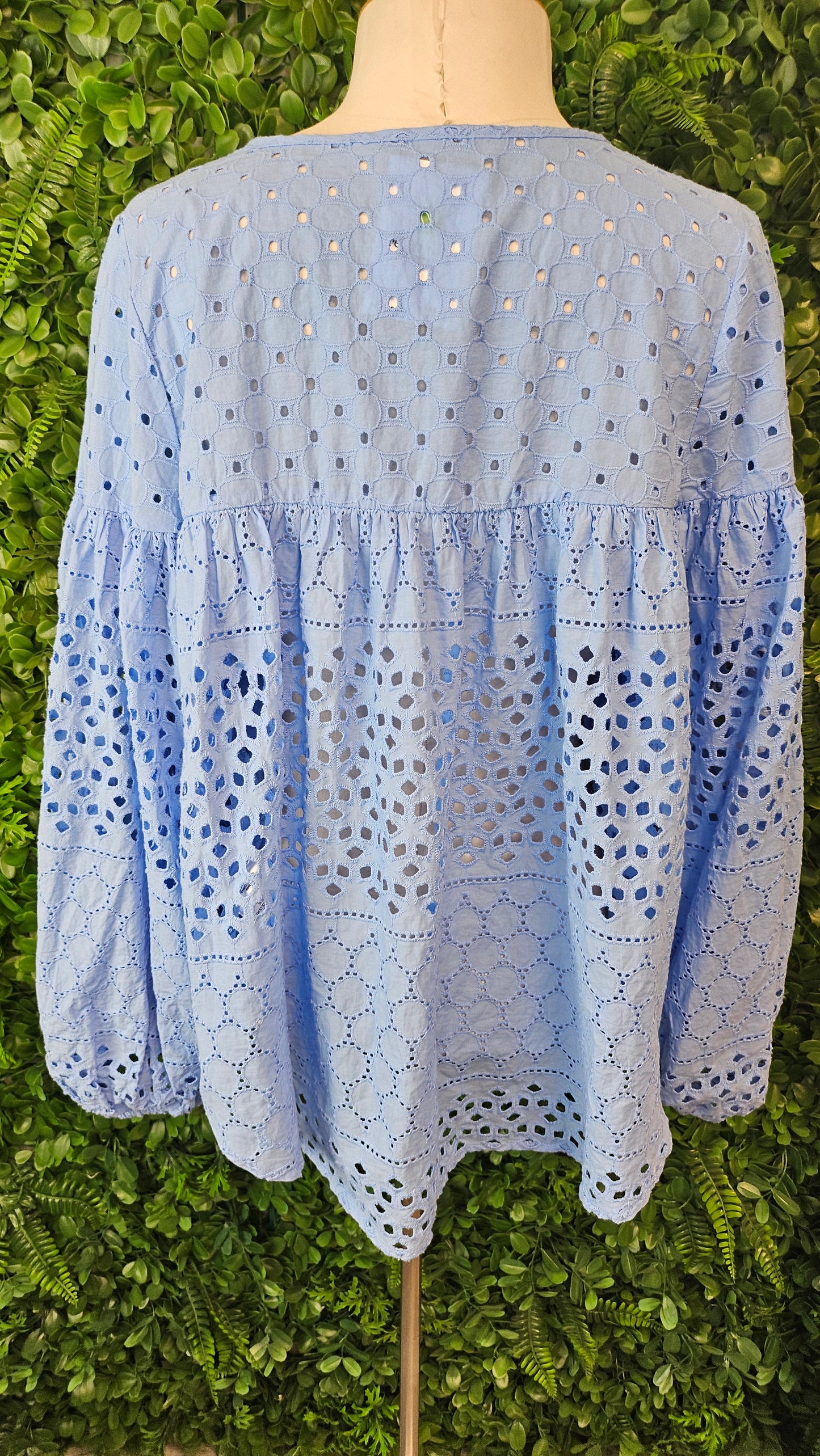 Whistle Blue Broderie Cotton Top (10)