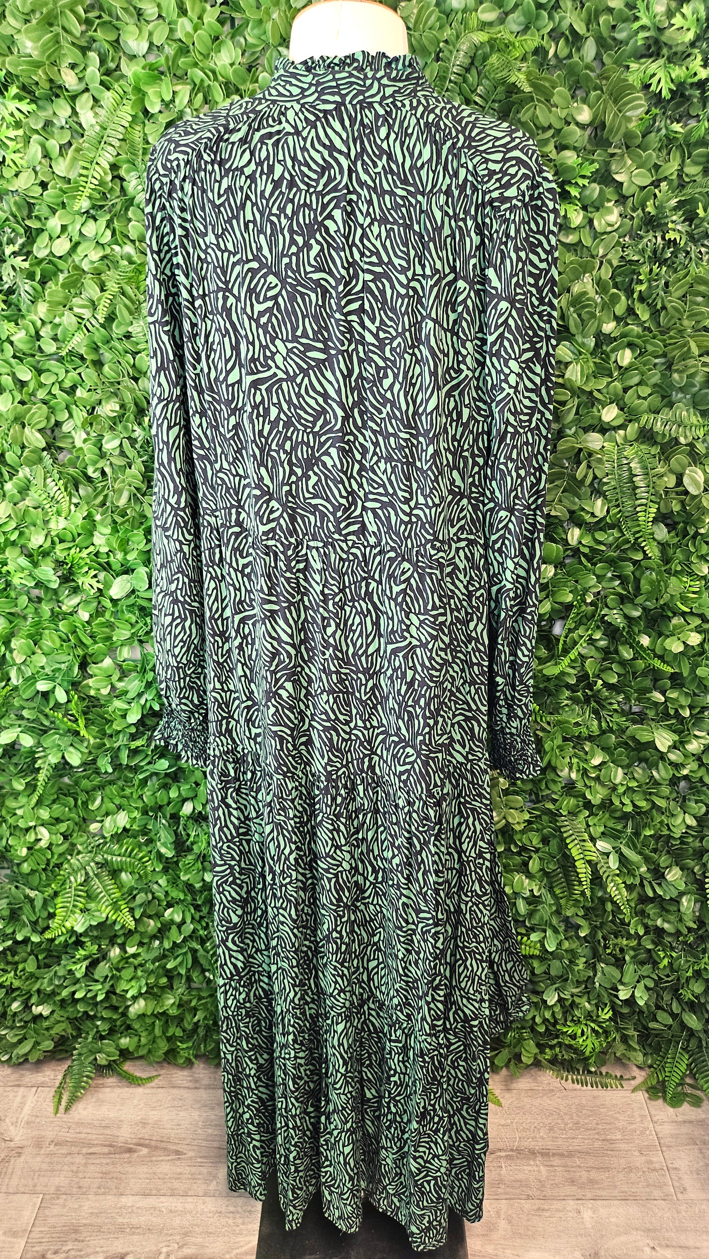 Stella + Gemma Green Long Sleeve Maxi (14)