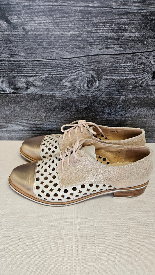 Bresley  Rose Gold Lace Up (39)