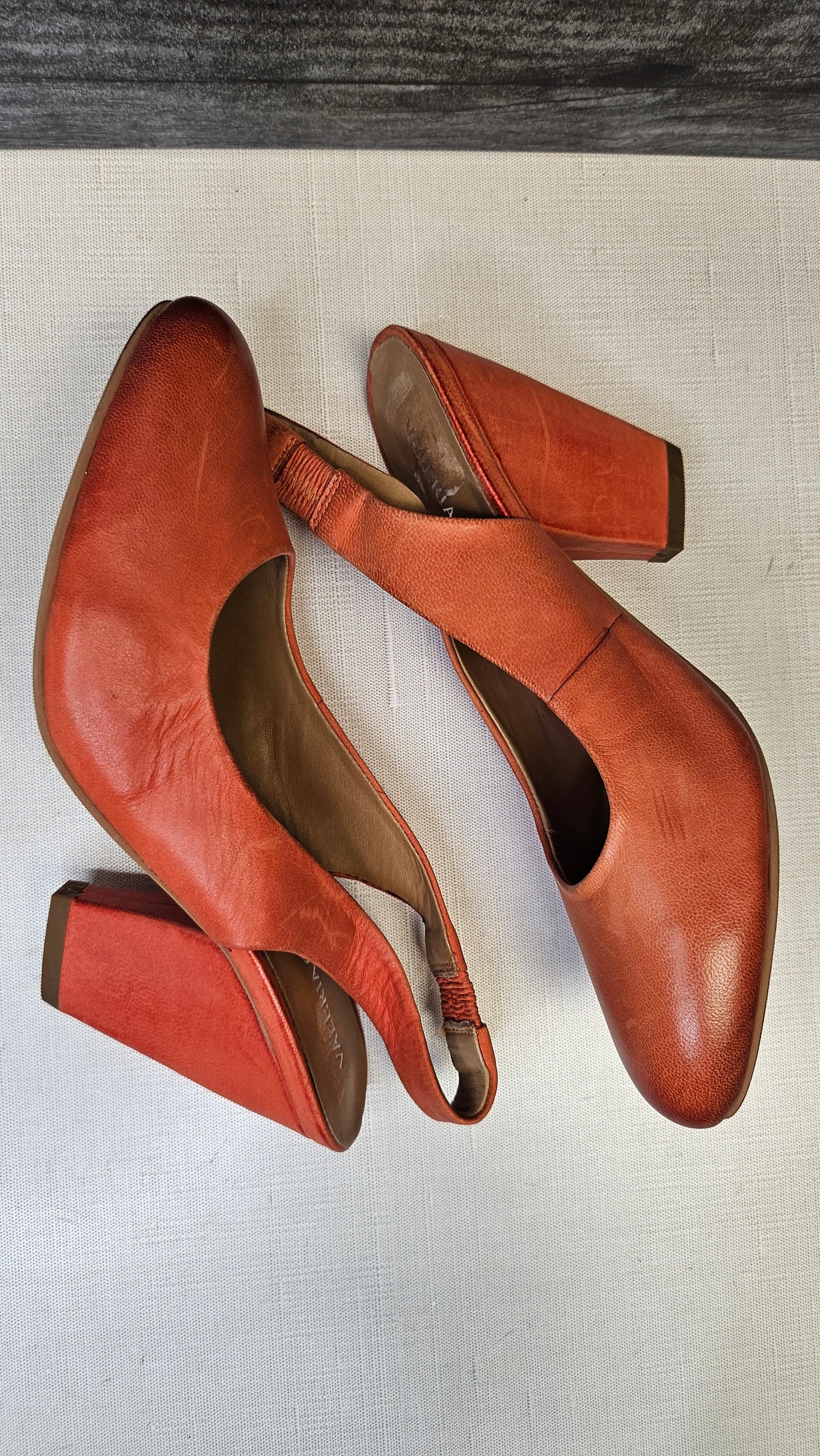 Valeria Grossi Orange Leather Slingback (36)