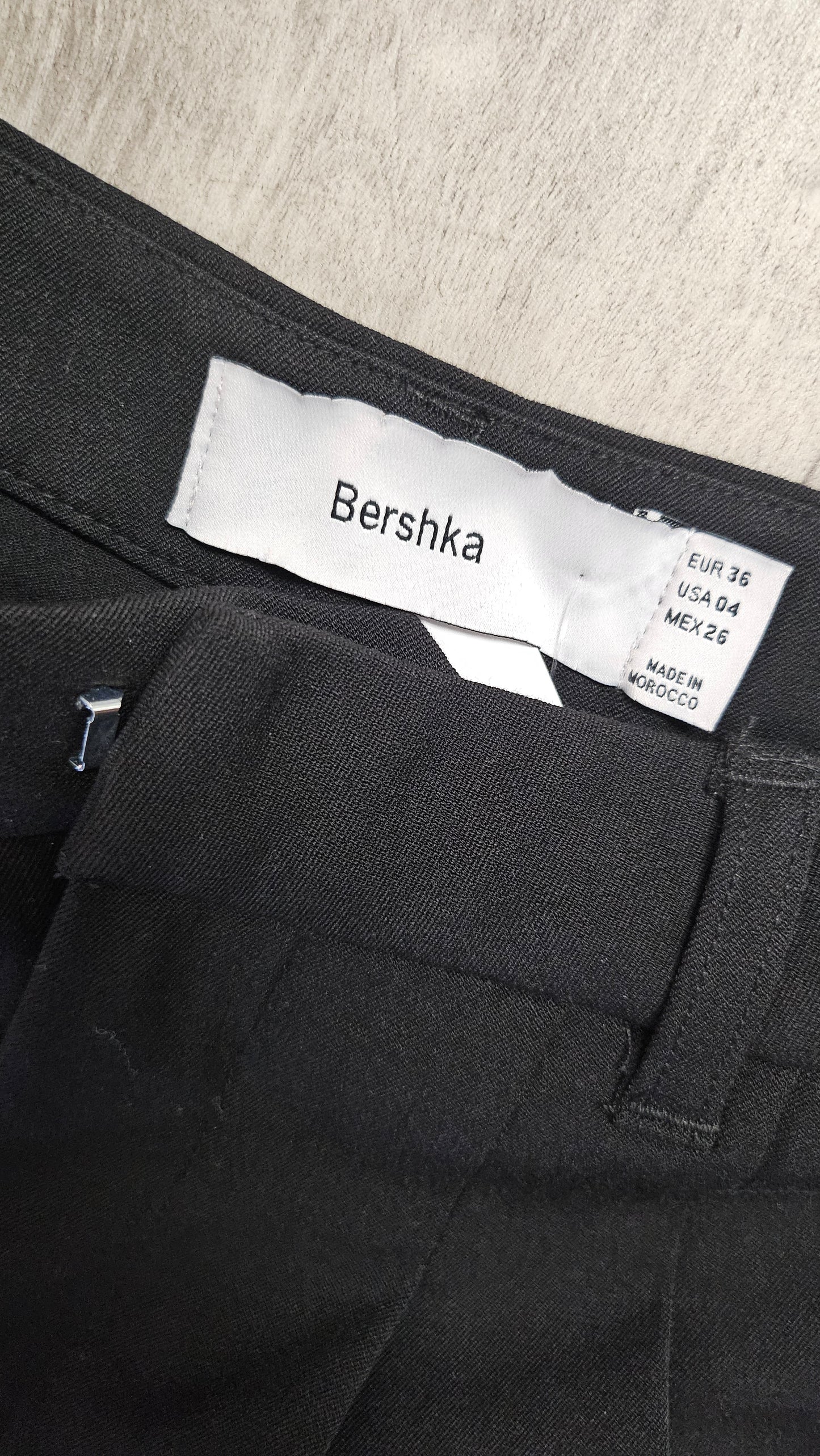 Bershka Black Wide Leg Pant (8)