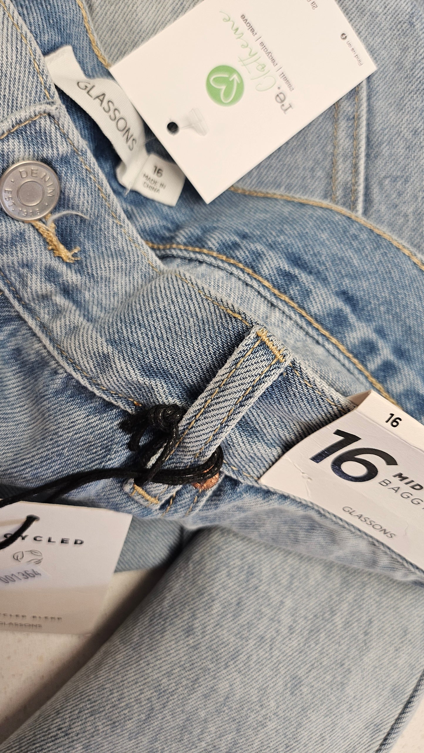 Glassons Vintage Wash Baggy Jean BNWT (16)