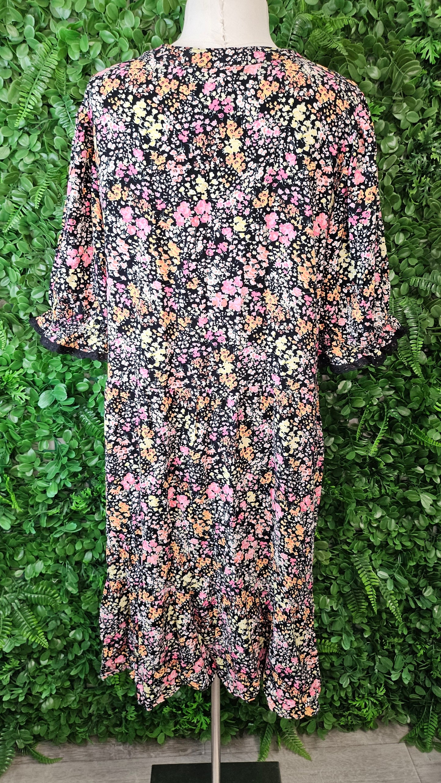 Coco&Belle  Floral Dress (18-20)