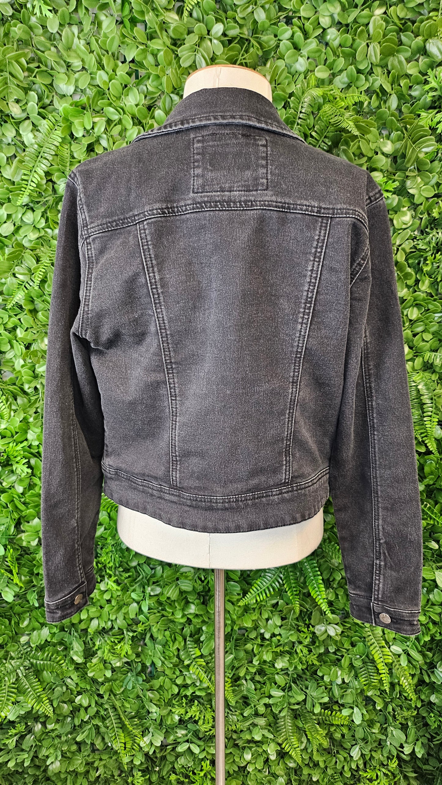 Betty Basics Black Denim Jacket (12)