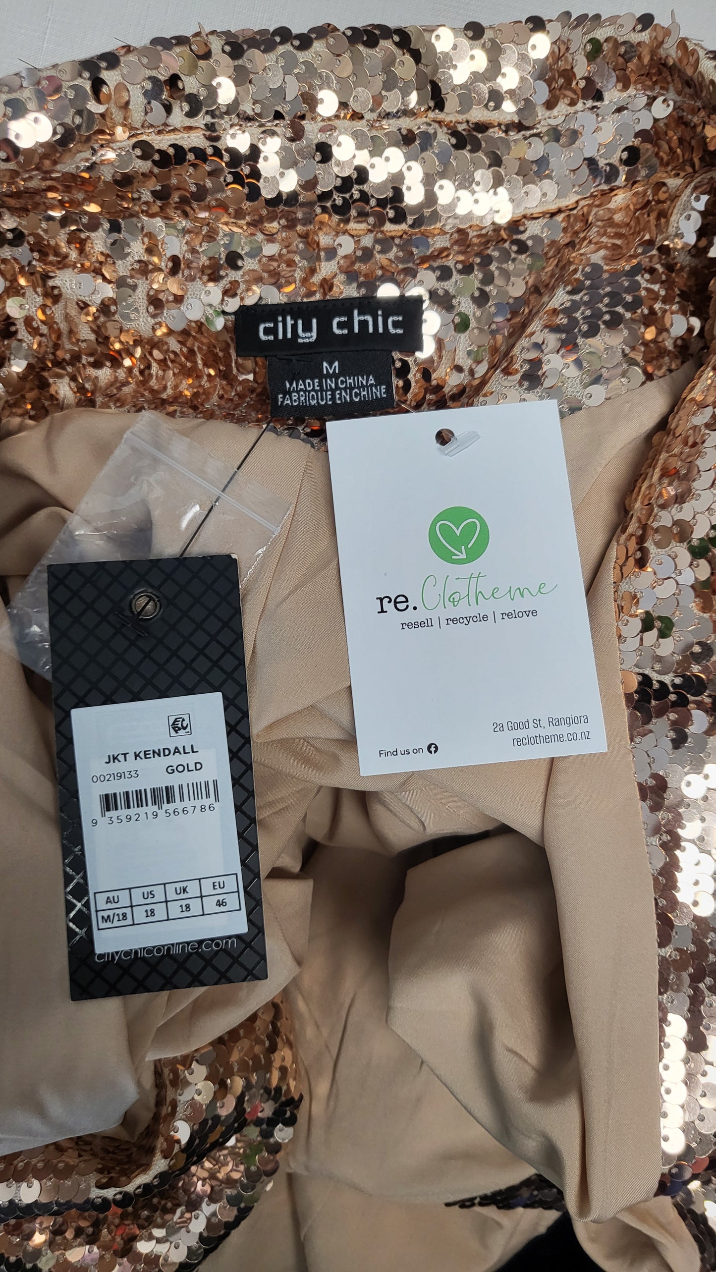 City Chic Gold Kendall Jacket BNWT (18)