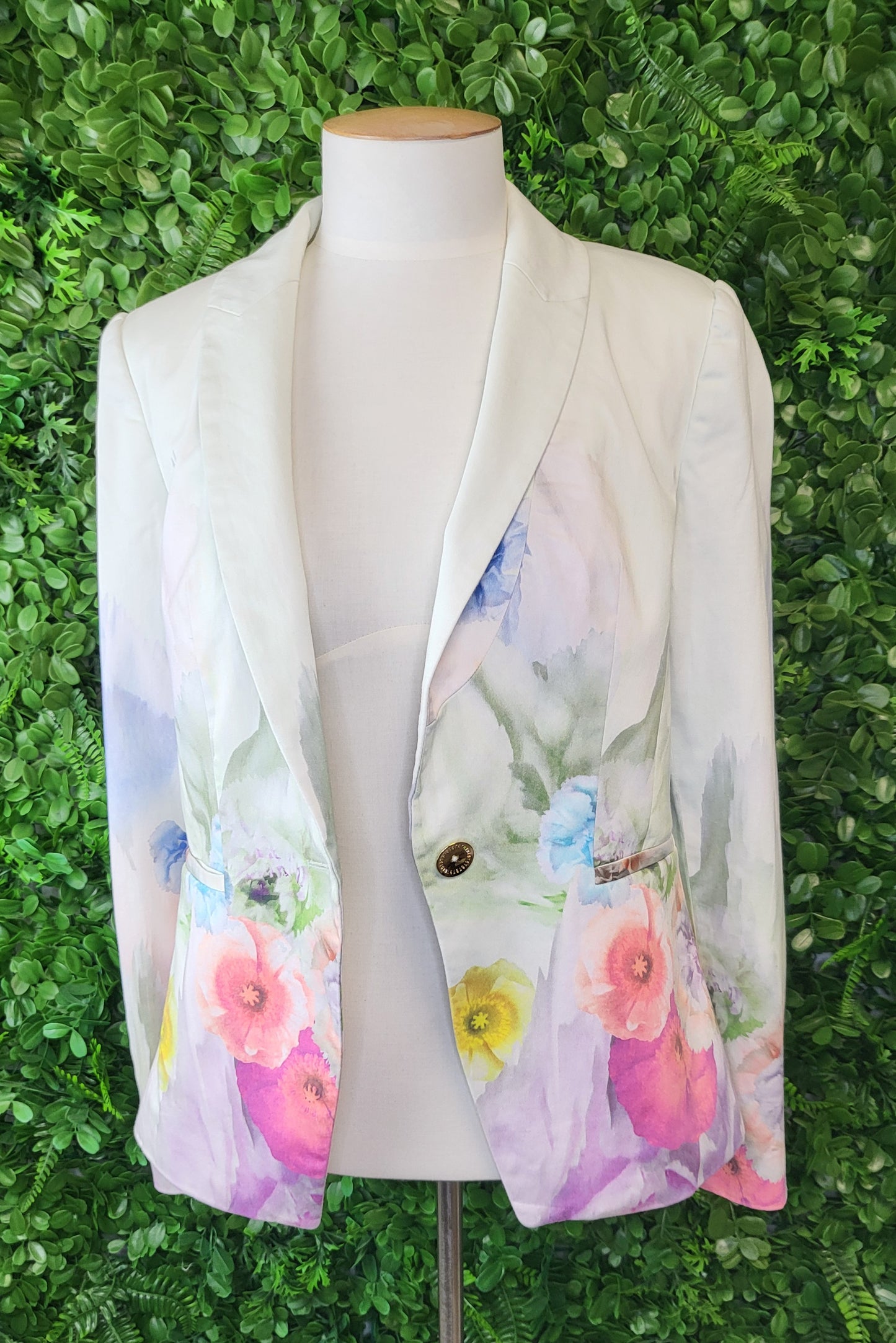 Ted Baker Floral Beneva Floral Blazer (10)