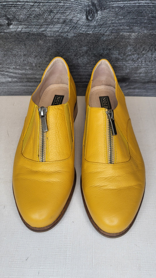 Nior Yellow Zip Up Loafer (40)